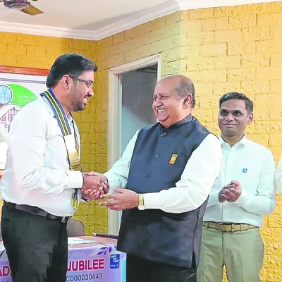 పోలియ