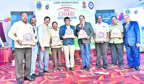 ఉత్తమ లయన్స్‌క్లబ్‌గా ఆమనగల్లు 