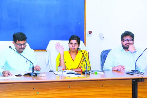 మోగిన స్థానిక నగారా