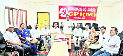 స్థానిక సంస్థల ఎన్నికలకు సిద్ధం కావాలి