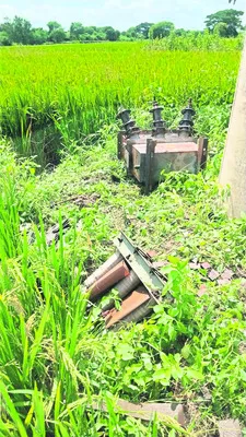 విద్యుత్‌ ట్రాన్స్‌ఫార్మర్లు ధ్వంసం 