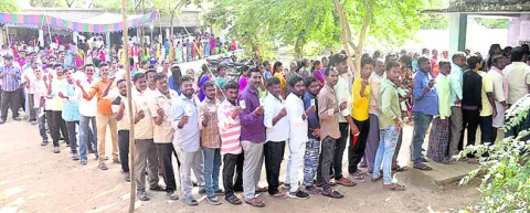 ఆశలు ఆవిరి