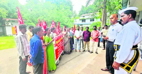 వెల్ల