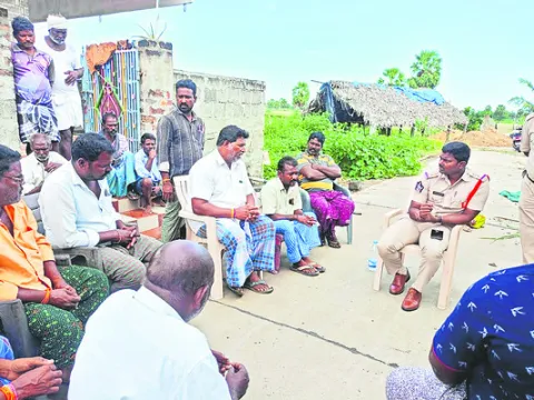 గ్రామ బహిష్కరణ సమస్య పరిష్కారం 
