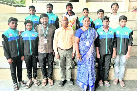 హీల్‌ విద్యార్థులకు జాతీయస్థాయిలో పతకాలు 