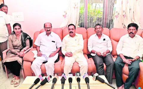 కూటమి అరాచకాలకు చరమగీతం పాడుదాం 