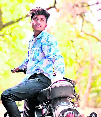 అనుమానాస్పద స్థితిలో  యువకుడి మృతి 