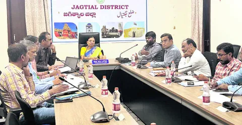 సహకార సంఘాలకు ఉజ్వల భవిష్యత్‌