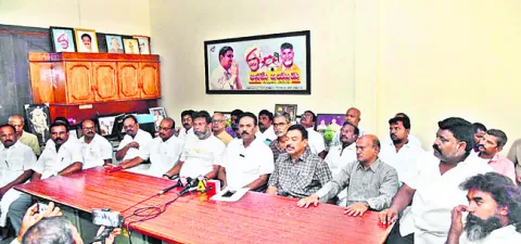 టీడీపీకి అండగా ఉన్న బలిజలకే మోసం 