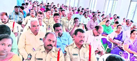 బాల్య వివాహాలు నివారిద్దాం 