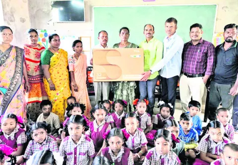 ● వసతుల కల్పనకు కృషి