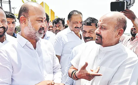 Union Minister Bandi Sanjay questions to granite traders
