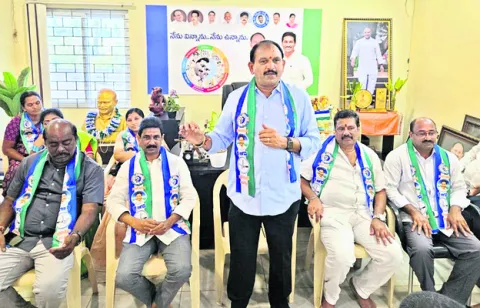 ఇంత అసమర్థ సర్కార్‌ని ఎన్నడూ చూడలేదు