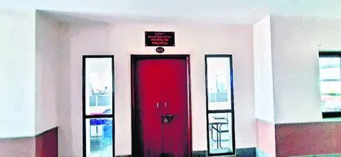 అస్తవ్యస్తంగా విద్యాశాఖ!