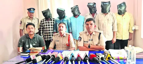 ఆస్తి వివాదాల నేపథ్యంలో దాడి 