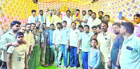 రూ.1.