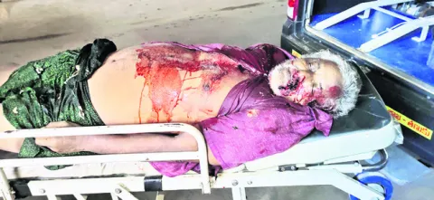 భవనం పైనుంచి దూకి వృద్ధుడి ఆత్మహత్య 