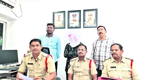 దొంగతనాలకు పాల్పడుతున్న యువకుల అరెస్ట్‌ 