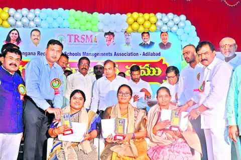 ‘సమస్యలు పరిష్కరిస్తా..’
