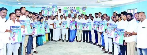 ‘కూటమి’ మెడలు వంచైనా న్యాయం 