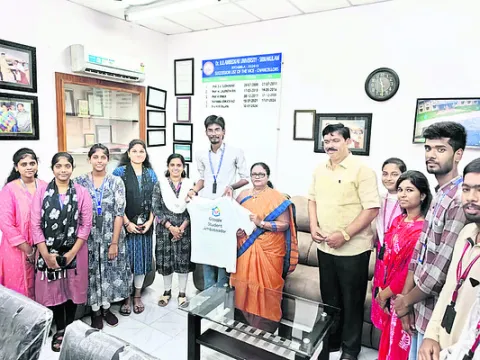 గూగుల్‌ అంబాసిడర్‌గా బీఆర్‌ఏయూ ఈసీఈ విద్యార్థి 