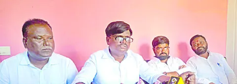 పింఛన్లు పెంచకుంటే యుద్ధమే