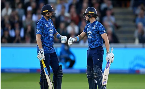 England Breach 400-Run Mark vs South afrcia in 3rdi odi