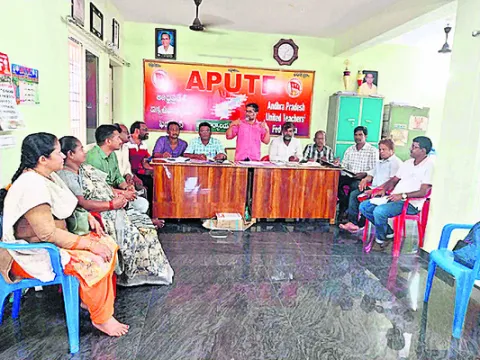 విద్యారంగ సమస్యలపై రణభేరి 