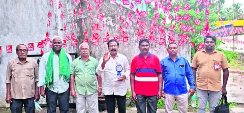 రైతులకు సంపూర్ణ స్థాయిలో యూరియా సరఫరా చేయాలి 