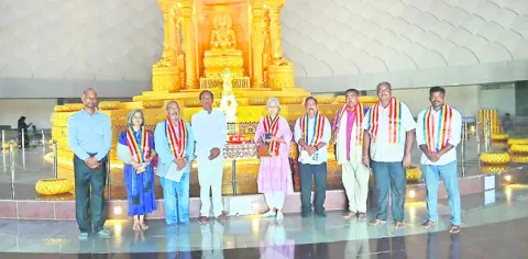 బుద్ధవనాన్ని సందర్శించిన ఢిల్లీ బృందం