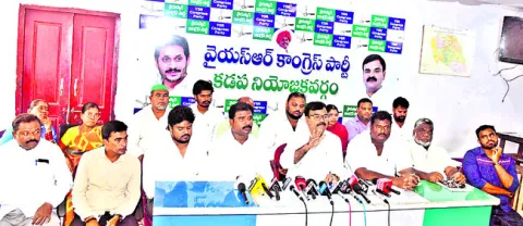నాణ్యమైన వైద్యం పేదలకు దూరం