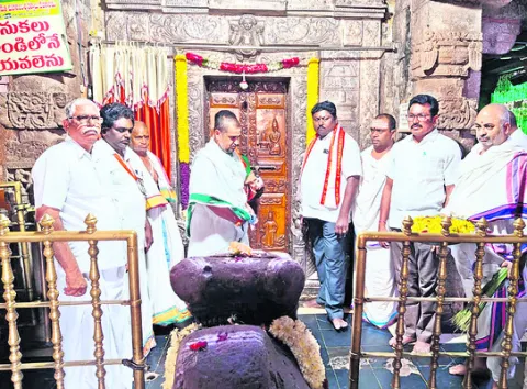 మహానంది ఆలయం మూసివేత 