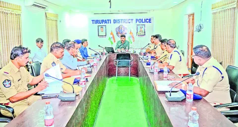 శ్రీవారి బ్రహ్మోత్సవాలు పకడ్బందీగా నిర్వహించాలి 