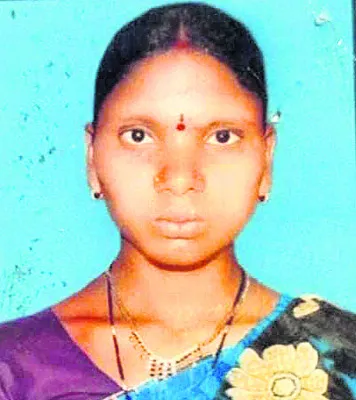 నవజాత శిశువు మృతి
