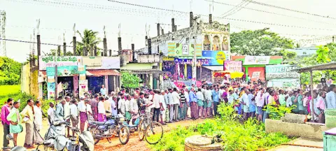 తెల్లవారుజామున 5 గంటలకే..