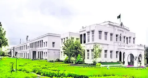 త్వరితగతిన డీజీపీ నియామకం 
