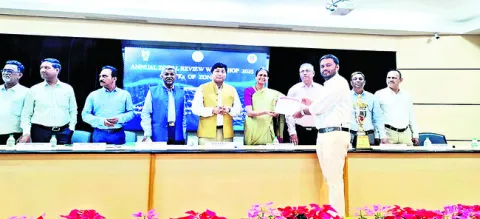 కేవీకేకు రెండు పురస్కారాలు