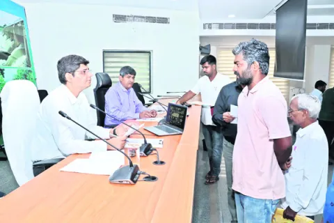 సత్వరమే పరిష్కరించాలి 