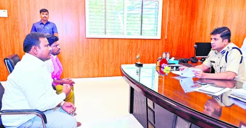 సైబర్‌ నేరగాళ్లు నగదు కాజేశారు! 