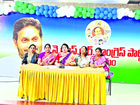 మహిళలకు శాపంగా కూటమి పాలన