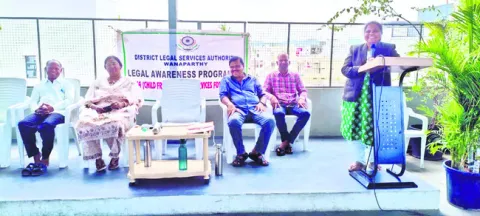 బాధ్యతతో మెలిగితే ఉత్తమ సమాజం 