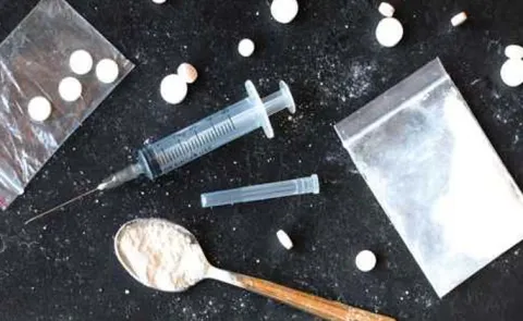 Addiction surge stuns experts:  Patient numbers up  in 5 years at Hyderabad