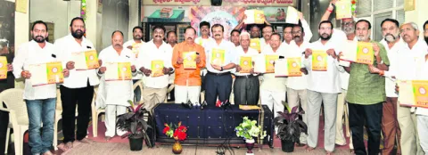 దసరా ఉత్సవాలను ఘనంగా నిర్వహిస్తాం 