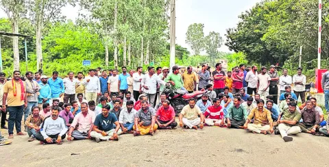 పండుగ పూట పస్తులేనా?