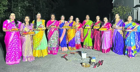 భూ అక్రమార్కులపై చర్యలు