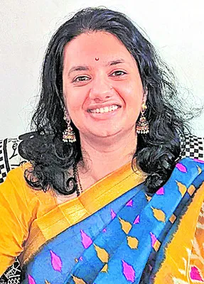 బాపట్ల జిల్లా జేసీగా భావన వశిష్ట్‌ 