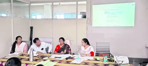 సిజేరియన్‌లు తగ్గించాలి