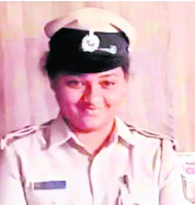 లంచం డిమాండ్‌ చేసిన ఎస్‌ఐ సస్పెండ్‌ 