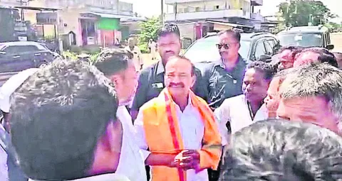 బీసీ రిజర్వేషన్ల బాధ్యత ప్రభుత్వానిదే