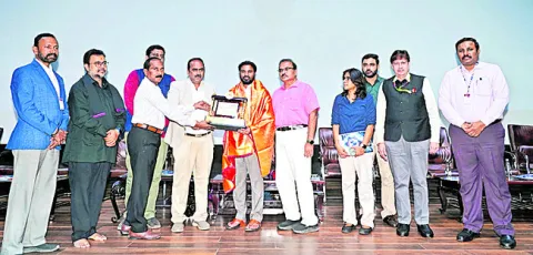 కేఎల్‌యూలో ‘సమ్యక్‌ 2025’ 